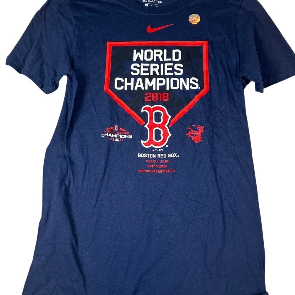 Boston Red Sox Women's Size S Nike Navy World Series Champions Tee
